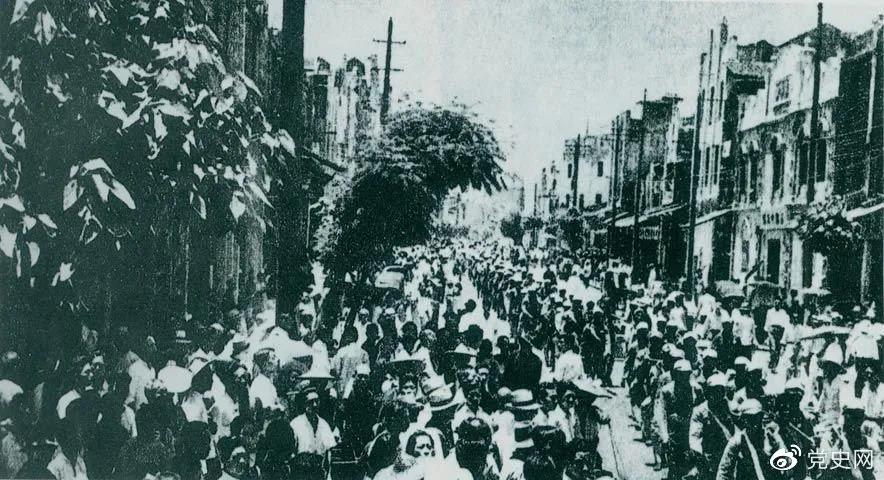 1949��5��22�գ��ڶ�Ұ��(zh��n)܊����ϲ���