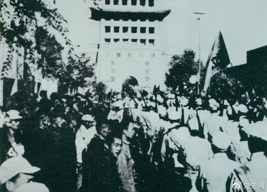 1949��8�£��m�ݽ�����D���һҰ��(zh��n)܊�_(k��i)�M(j��n)�m���Ѕ^(q��)��