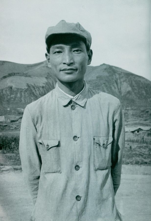 抗日戰(zhàn)爭時期，陳云在延安。